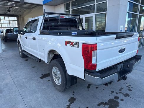 Used 2019 Ford F250 XLT w/ FX4 Off-Road Package image 5