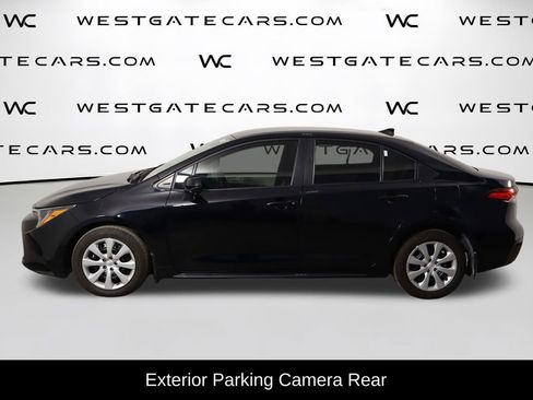Used 2025 Toyota Corolla LE FWD image 5