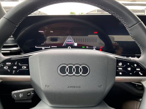Used 2025 Audi Q5 Premium w/ Convenience Package AWD/4WD image 31