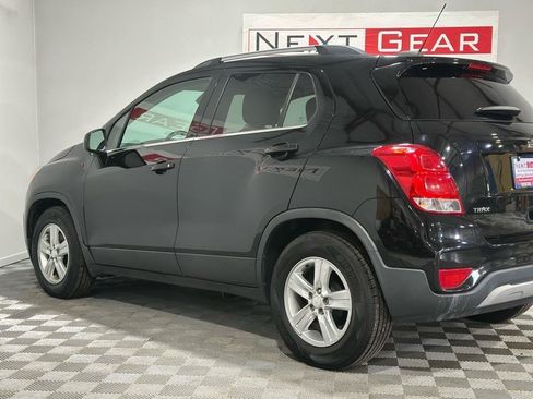 Used 2020 Chevrolet Trax LT FWD image 7