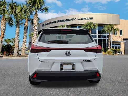 Used 2025 Lexus UX 300h FWD w/ Accessory Package (Z2) image 5