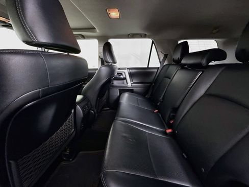 Used 2016 Toyota 4Runner Limited AWD/4WD image 26