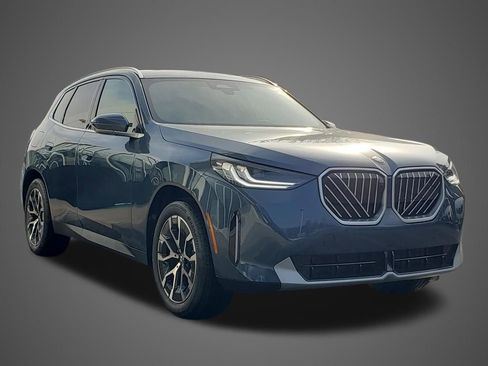 New 2026 BMW X3 xDrive30 image 3