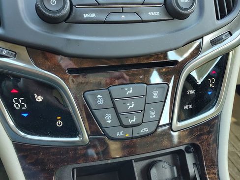 Used 2016 Buick LaCrosse Leather AWD/4WD image 15