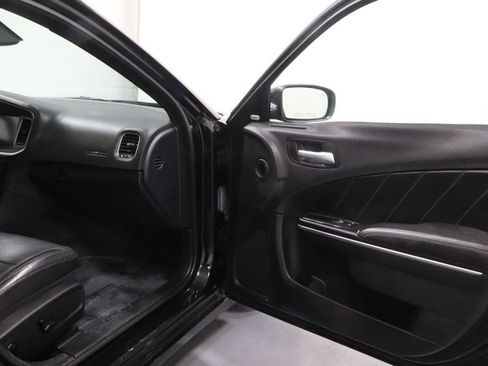 Used 2016 Dodge Charger SXT w/ AWD Plus Group image 14