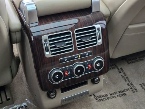 Used 2016 Land Rover Range Rover Supercharged image 30