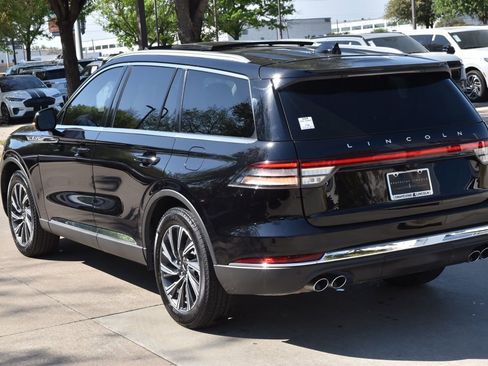 Used 2025 Lincoln Aviator 2WD w/ Equipment Group 101A image 10