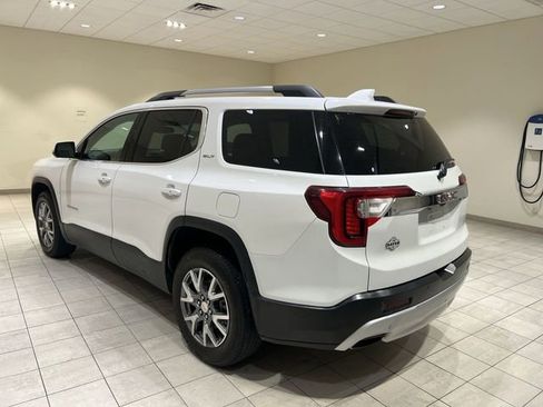Used 2020 GMC Acadia SLT w/ Premium Package image 3