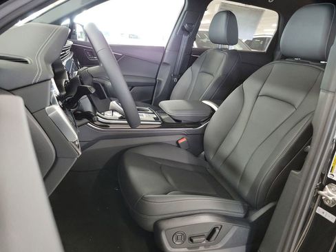 Used 2025 Audi Q7 3.0T Premium Plus image 9