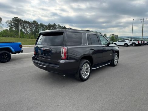 Used 2016 GMC Yukon SLT w/ Open Road Package image 4
