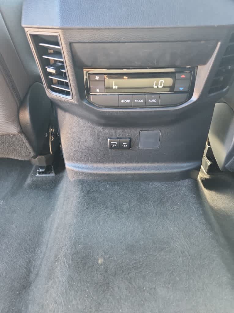 Used 2025 Toyota Sequoia SR5 AWD/4WD image 24