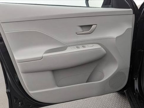 Used 2024 Hyundai Kona SEL FWD image 13