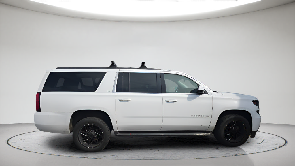 Used 2019 Chevrolet Suburban LT AWD/4WD image 4