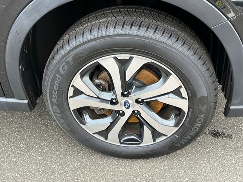 Used 2020 Subaru Outback Limited image 7