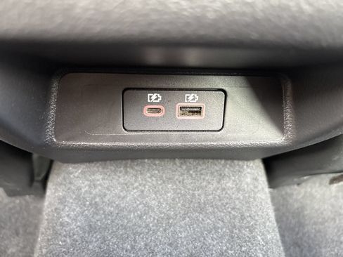 Used 2025 Nissan Altima 2.5 SR AWD/4WD image 3