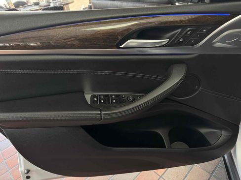 Used 2018 BMW X3 xDrive30i image 5