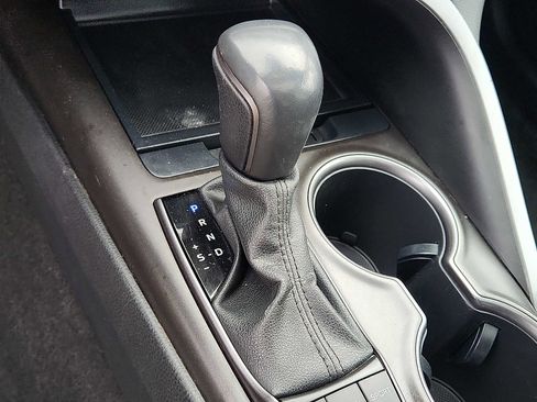 Used 2023 Toyota Camry SE image 15