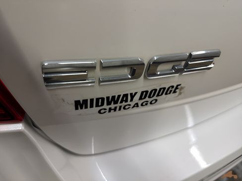 Used 2012 Ford Edge Limited AWD/4WD image 8