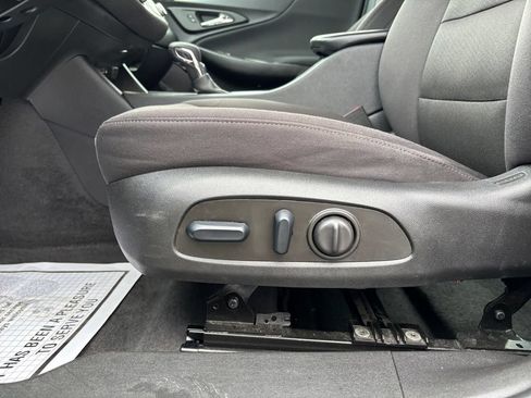 Used 2024 Chevrolet Malibu LT FWD image 25