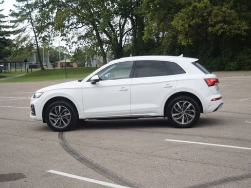 Used 2021 Audi Q5 2.0T Premium AWD/4WD image 24