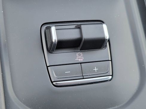 New 2025 GMC Sierra 2500 Denali w/ Denali Reserve Package image 34