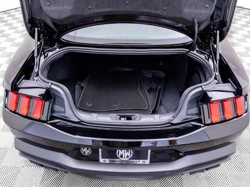 Used 2026 Ford Mustang Dark Horse image 40