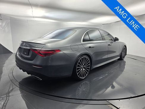 Used 2022 Mercedes-Benz S 580 4MATIC Sedan image 4