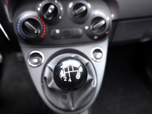 Used 2012 FIAT 500 Pop FWD image 25