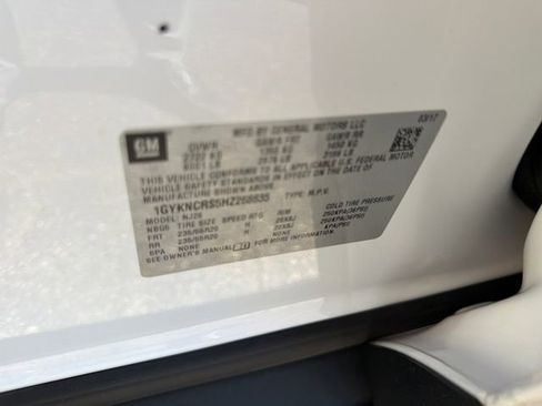 Used 2017 Cadillac XT5 Premium Luxury FWD image 32