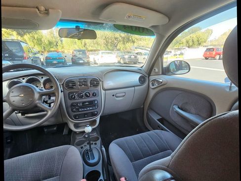 Used 2004 Chrysler PT Cruiser w/ PWR Convenience Group FWD image 31