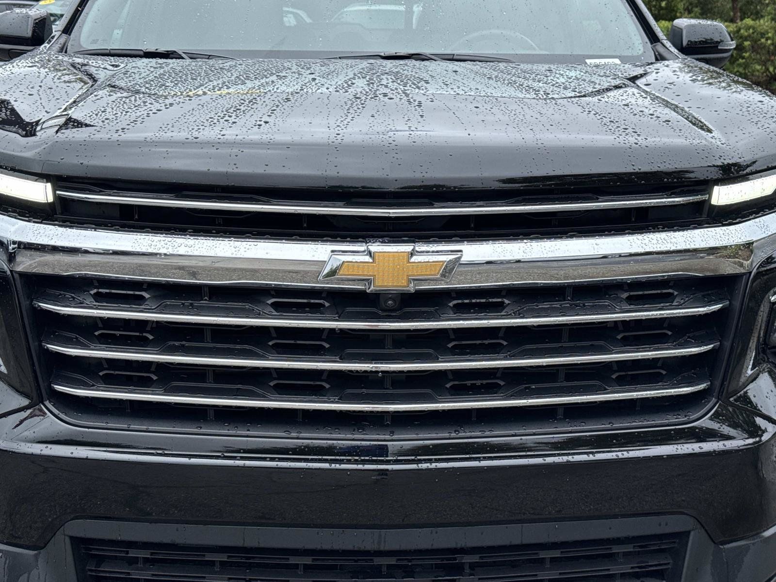 Used 2026 Chevrolet Traverse LT w/ Driver Confidence Package FWD image 8