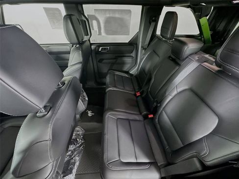 New 2025 Ford Bronco Outer Banks image 22