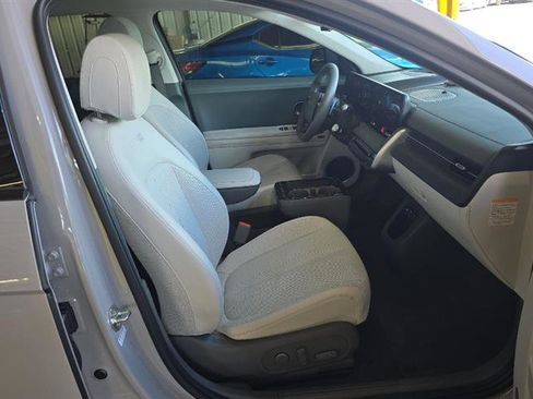 Used 2025 Hyundai Ioniq 5 Limited image 7