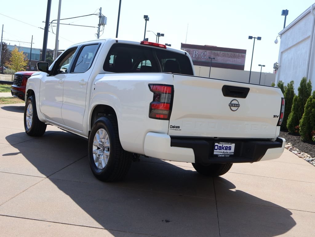 Used 2022 Nissan Frontier SV RWD image 3