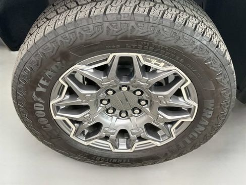 Used 2024 GMC Hummer EV 3X AWD/4WD image 33