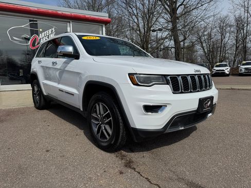 Used 2021 Jeep Grand Cherokee Limited w/ Premium Lighting Group AWD/4WD image 2