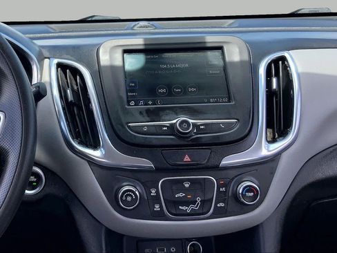 Used 2019 Chevrolet Equinox LS w/ LS Convenience Package FWD image 7