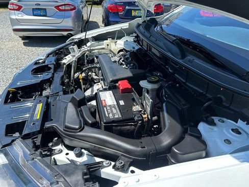 Used 2017 Nissan Rogue S AWD/4WD image 25
