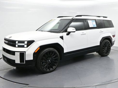 Used 2024 Hyundai Santa Fe Calligraphy AWD/4WD image 7