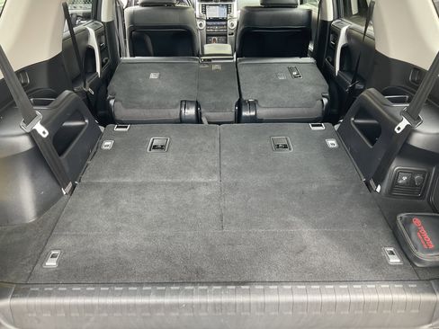 Used 2023 Toyota 4Runner Limited AWD/4WD image 52