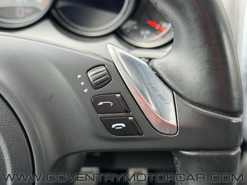 Used 2012 Porsche Cayenne S image 28