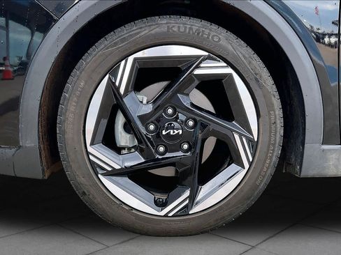 Used 2025 Kia K4 EX FWD image 11