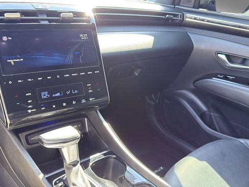 Used 2022 Hyundai Santa Cruz Limited image 20