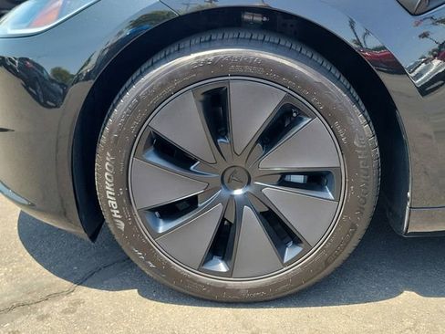 Used 2025 Tesla Model 3 Long Range RWD image 21