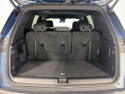 Used 2024 Chevrolet Traverse LT AWD/4WD image 4