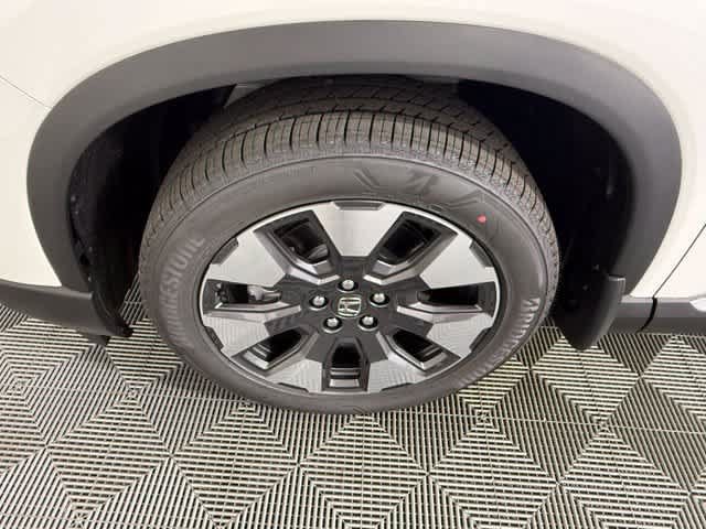 New 2026 Honda Pilot Elite image 13