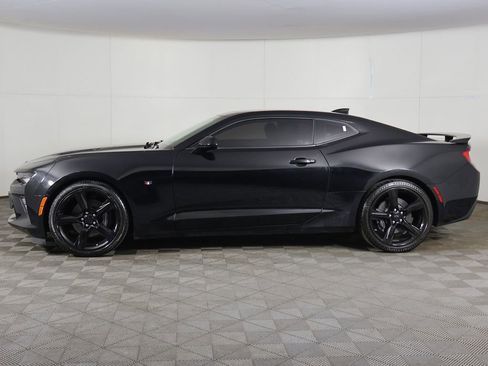 Used 2017 Chevrolet Camaro SS RWD image 19