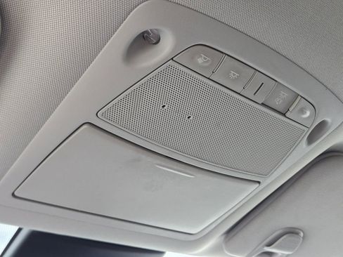 Used 2023 Nissan Murano SV image 30