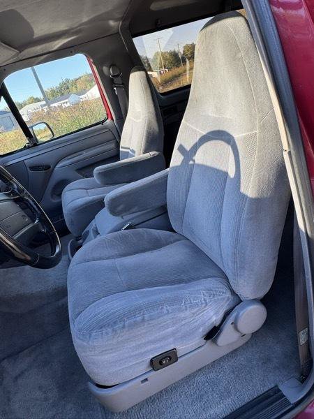 Used 1994 Ford Bronco XLT AWD/4WD image 9