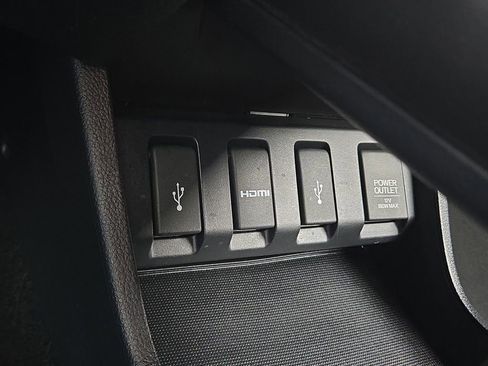 Certified 2017 Honda HR-V EX image 26